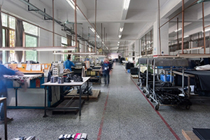 OEM皮具代工车间